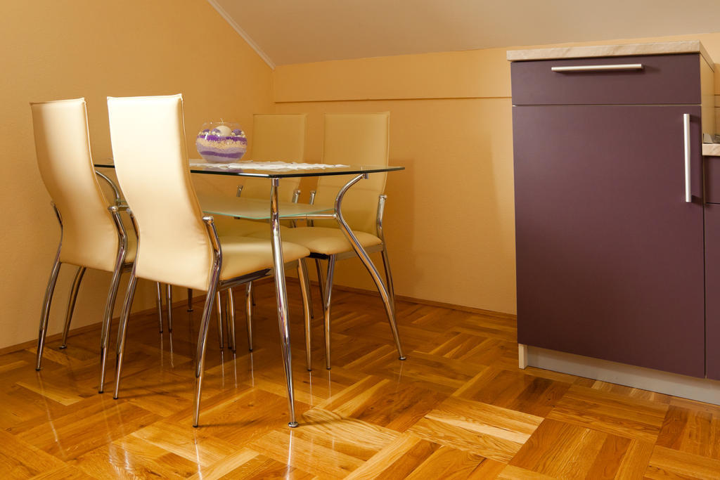 Apartments Tratincica Selište Drežničko Zimmer foto